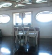 Mandarin Apartment